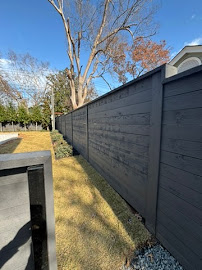 wood privacy fence installation near me