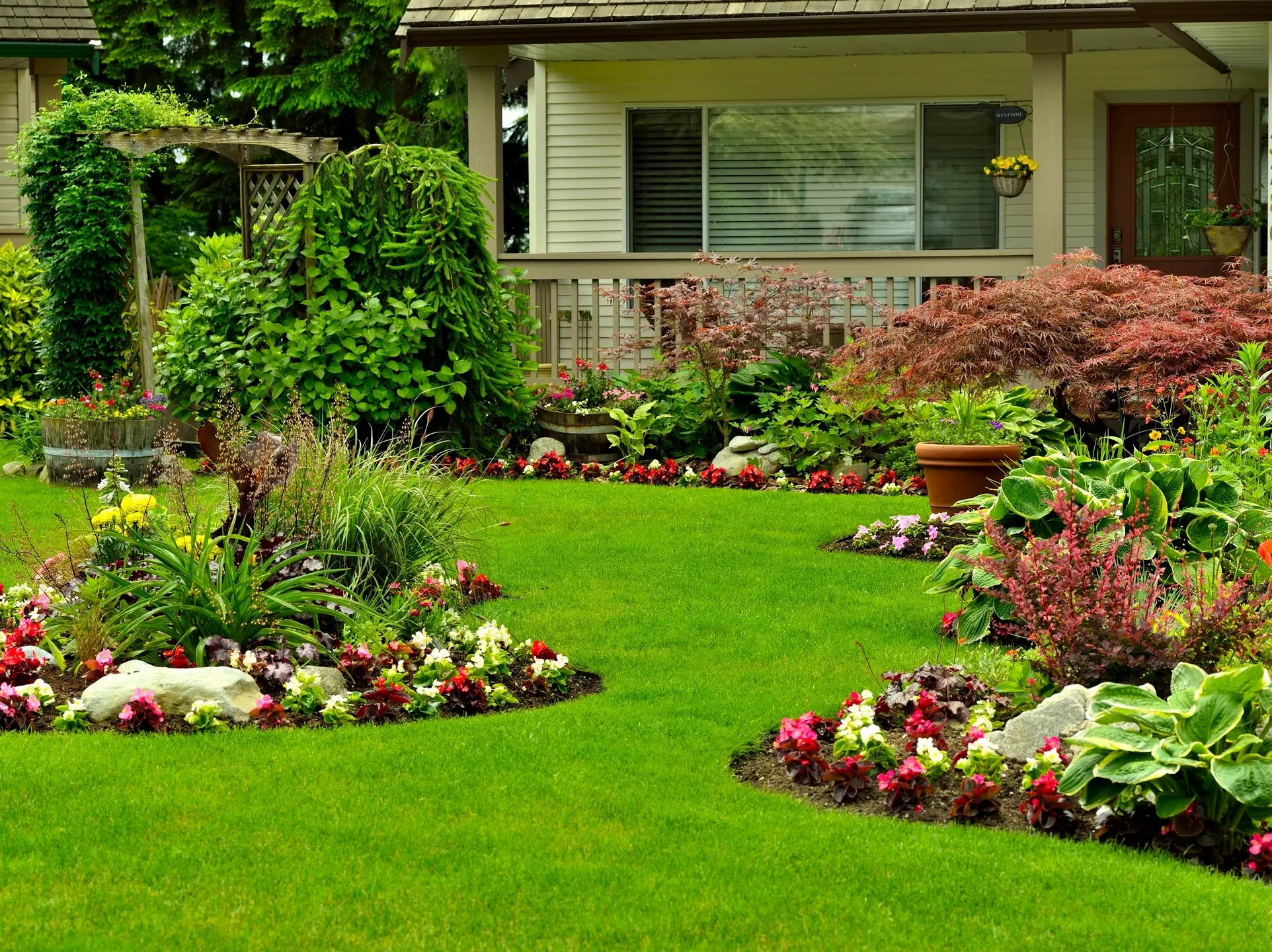 About landscape maintenance Elgin IL
