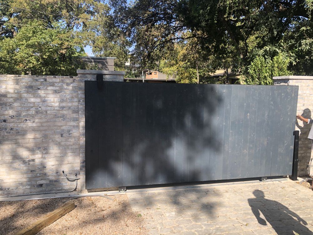 Gallery image 5 — commercial fencing Austin