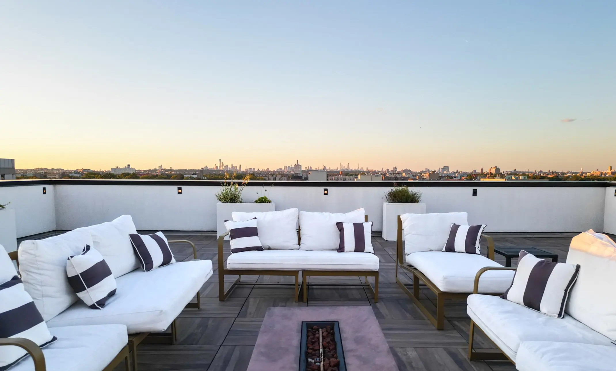 outdoor living contractor Manhattan