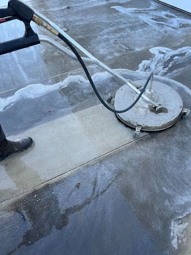 Gallery image 3 — gutter cleaning Leander