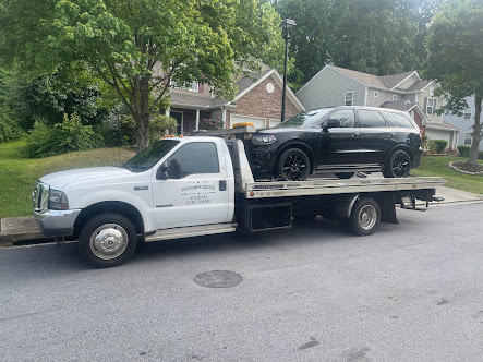 Gallery image 3 — 24/7 towing service in ROAD RUNNER ROADSIDE ASSISTANCE LLC