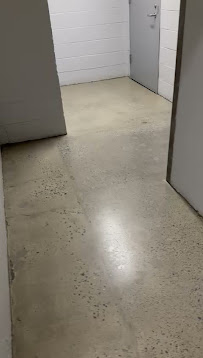 About affordable floor polishing near me