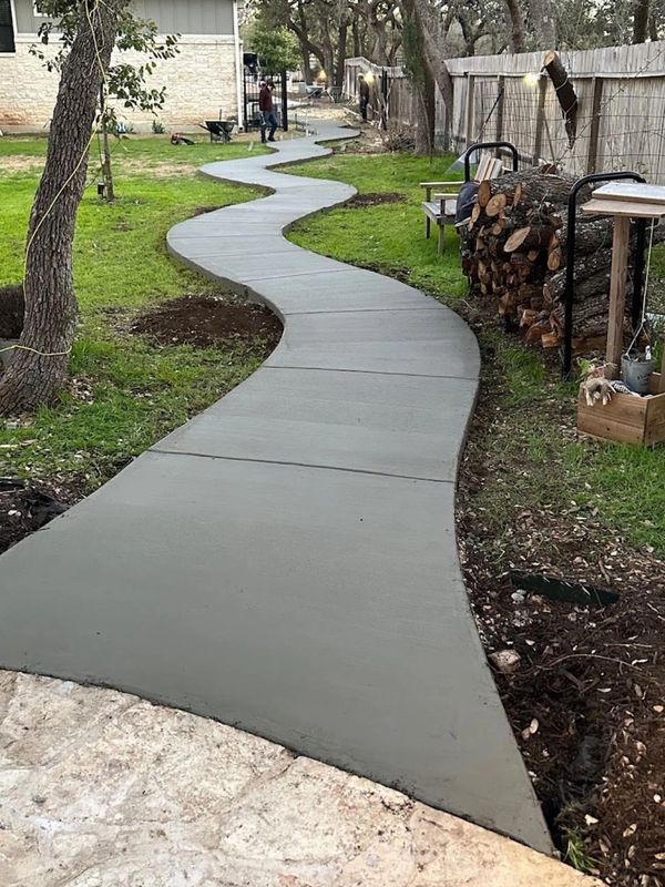 licensed concrete contractors Montes Concrete