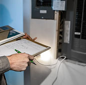 commercial electrician in Cypress, TX