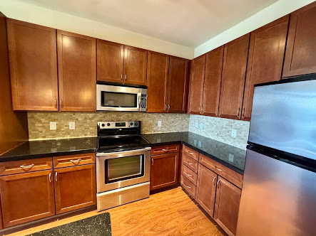 Gallery image 3 — River Oaks cleaning company