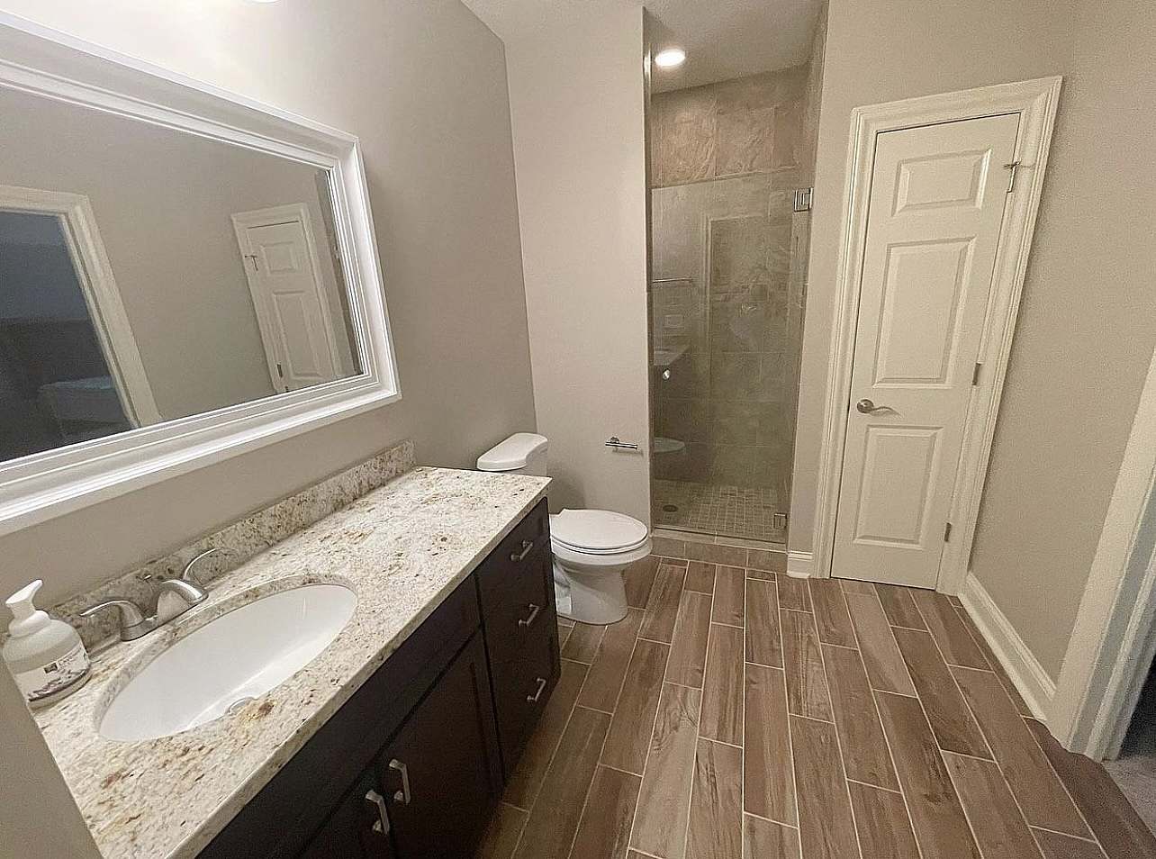 Gallery image 12 — deep cleaning service Houston