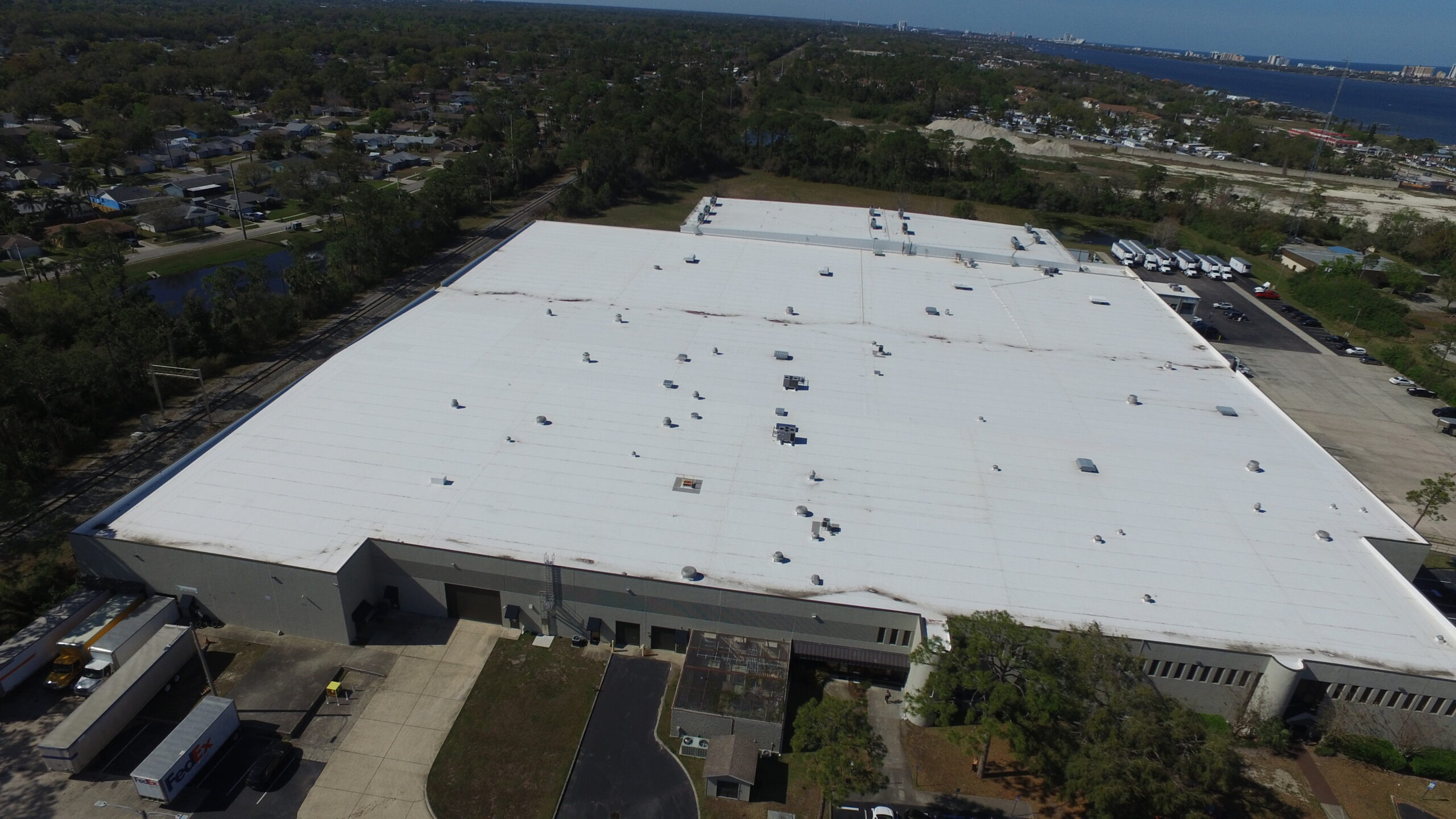 Gallery image 4 — roofing solutions for data centers
