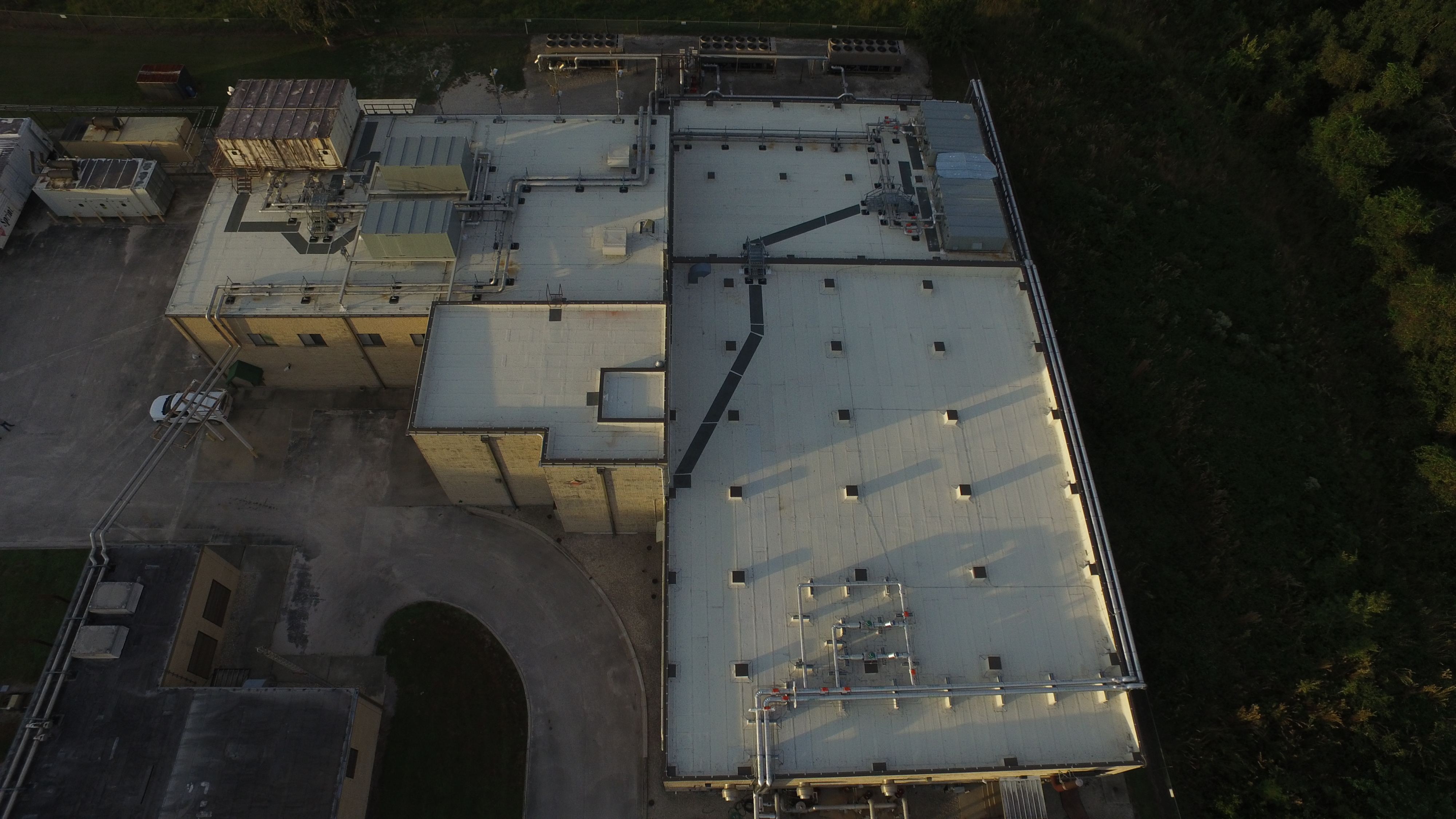 Gallery image 6 — roofing solutions for data centers