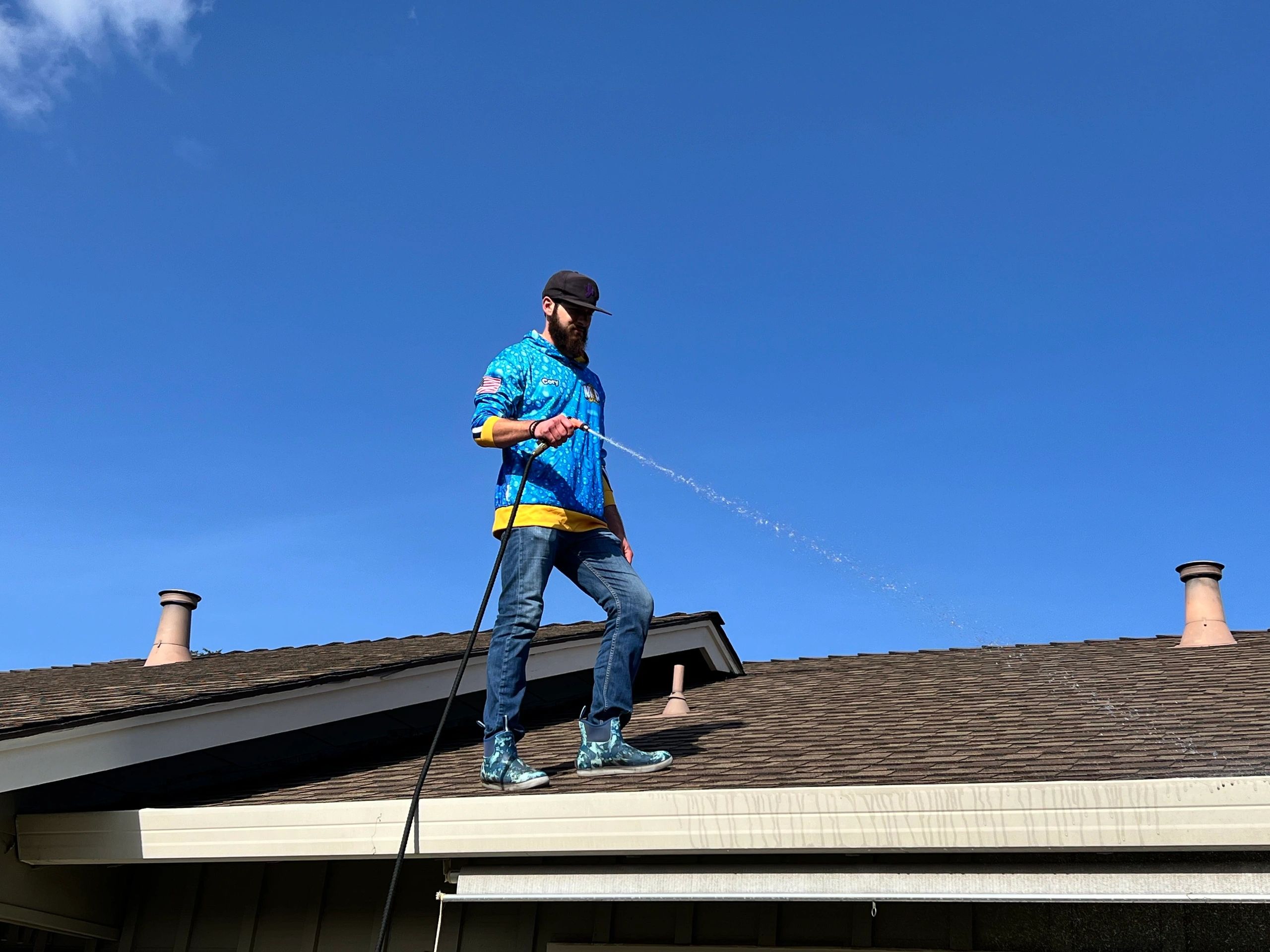 Gallery image 2 — gutter cleaning Redwood City