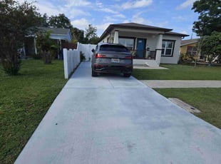 Gallery image 1 — best lawn service in Atlanta