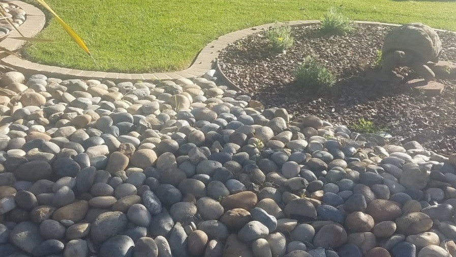 About weekly lawn mowing in Peninsula