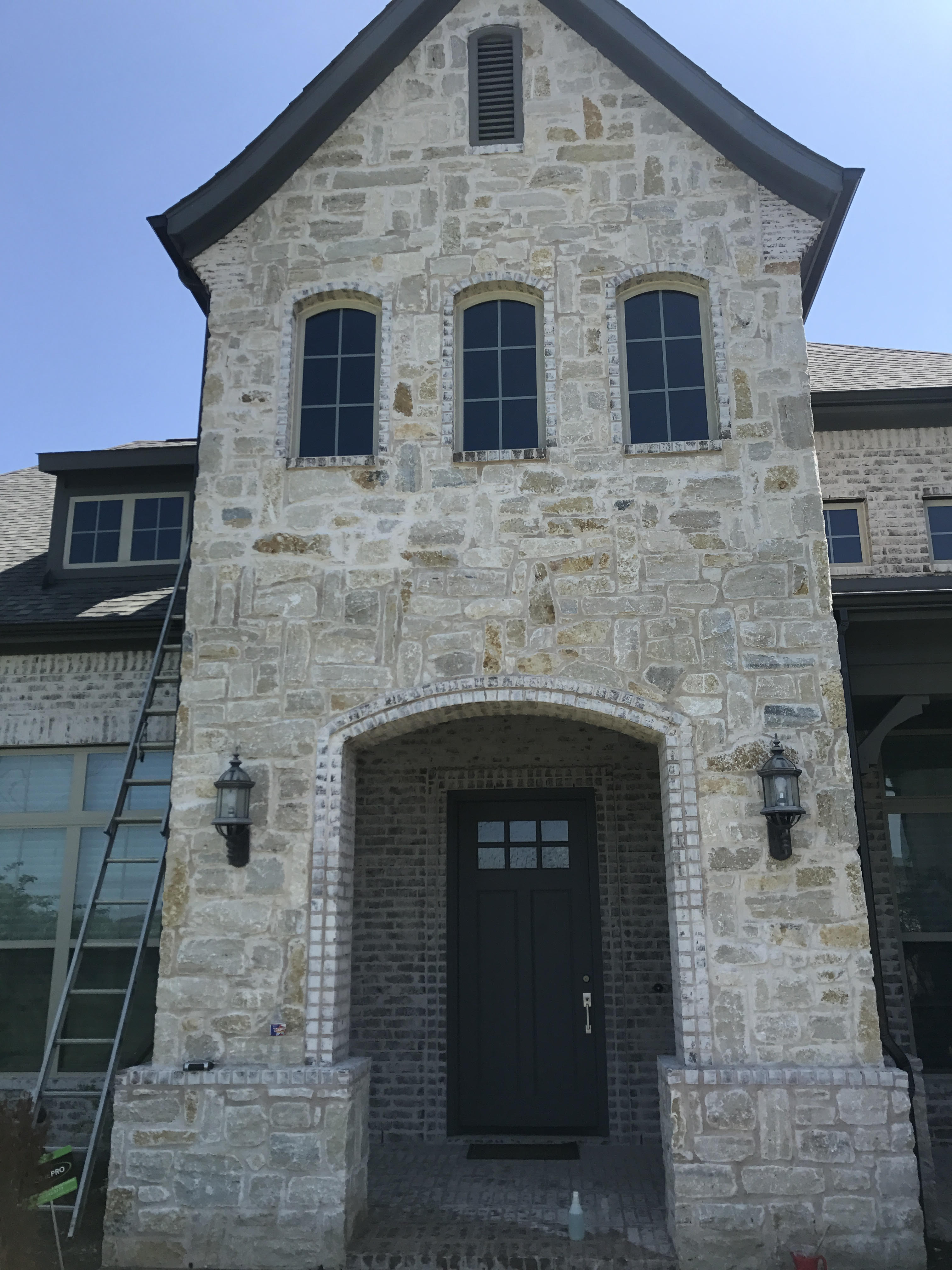 Gallery image 4 — driveway cleaning in Dallas