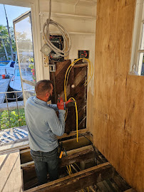 About emergency electrician near me