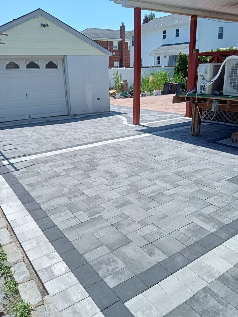 Gallery image 19 — sidewalk installation Upper Brookville, NY