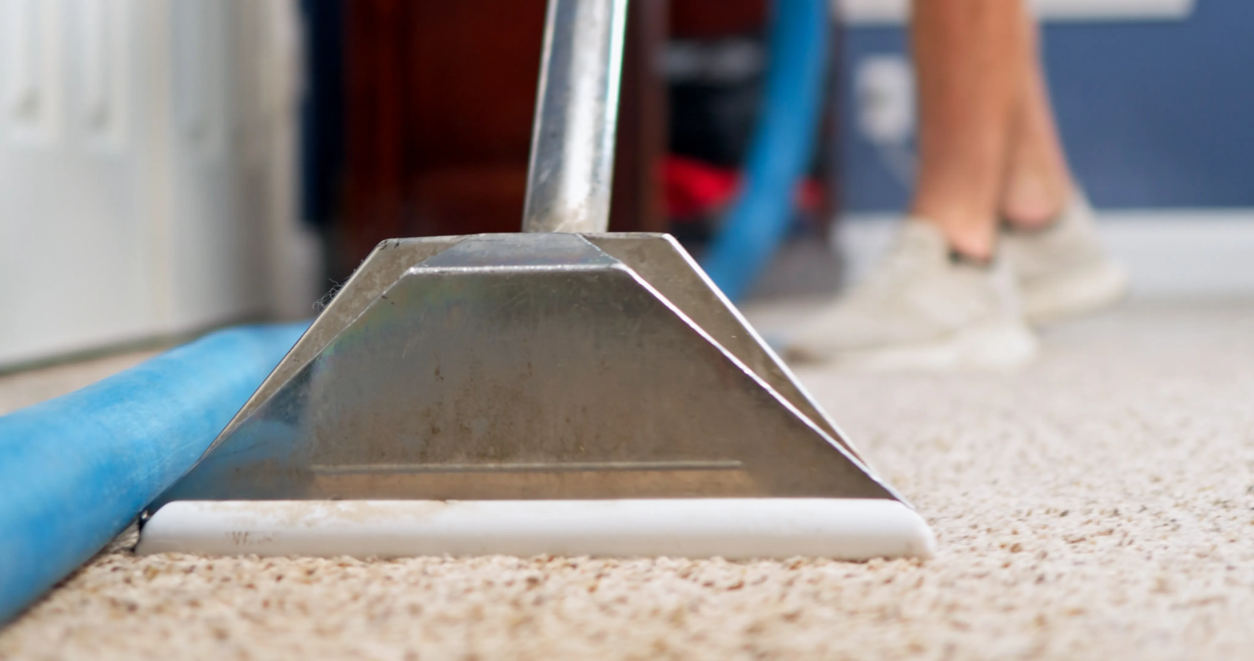 carpet repair and stretching near me