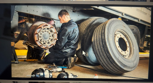 Gallery image 2 — mobile fleet repair Chicago