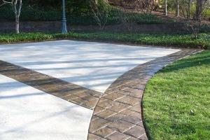 licensed concrete contractors near me