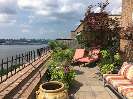 About Brooklyn rooftop garden design