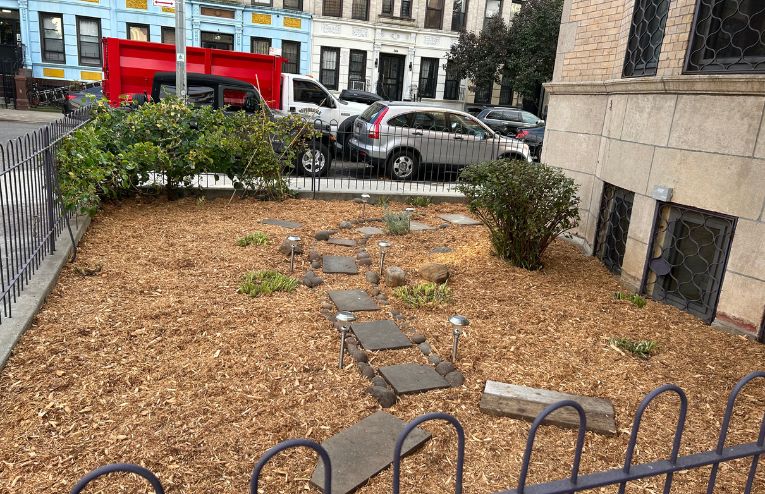 Gallery image 1 — concrete patio Brooklyn