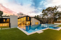 About commercial artificial turf contractor Austin