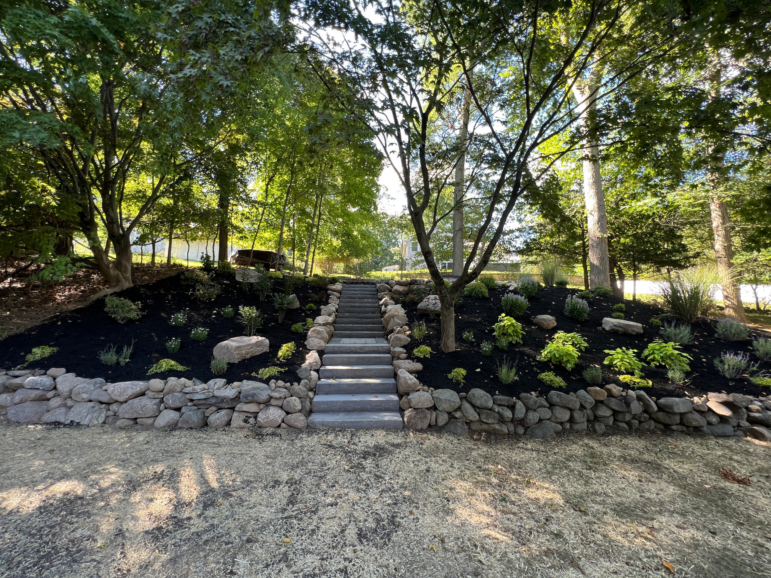 About custom landscaping Rockland