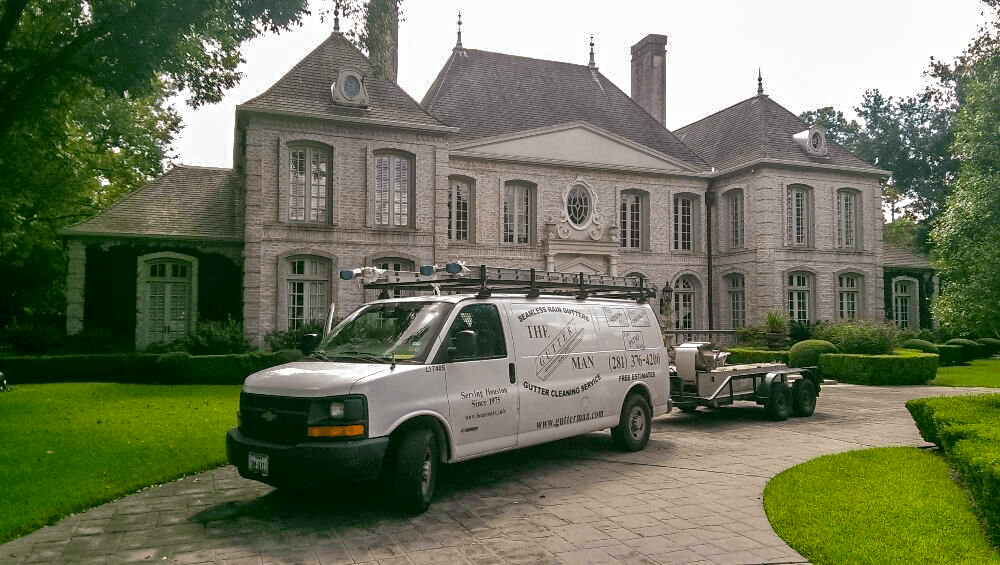 emergency gutter repair in Houston