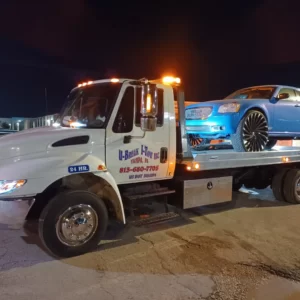 Gallery image 2 — fast response towing Tampa