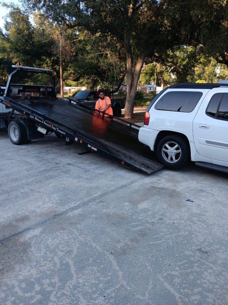 Gallery image 3 — accident towing Hillsborough County
