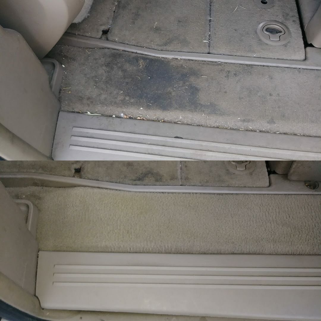 professional car vacuum service Orlando photo