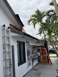 roof replacement Miami photo