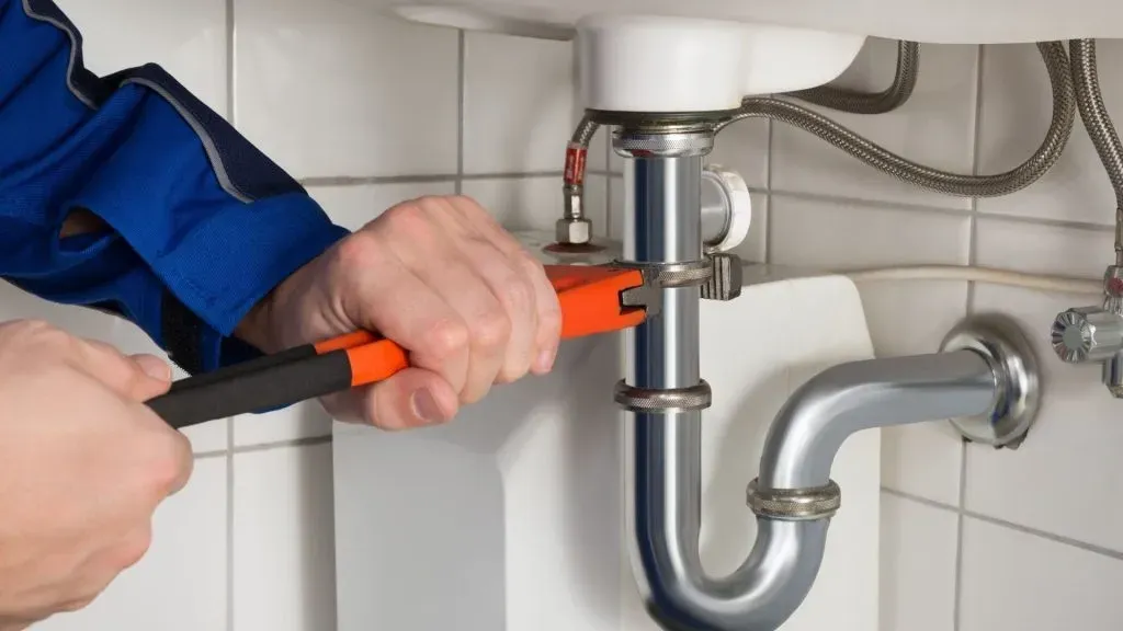 24/7 plumber Duluth photo