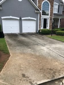 gutter cleaning service Alpharetta photo