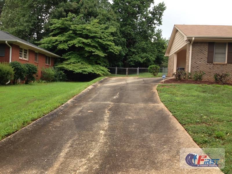 deck cleaning Chamblee photo