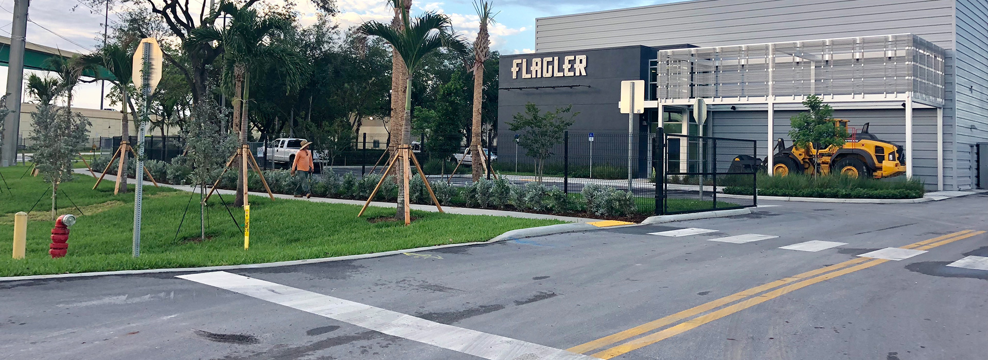 commercial landscaping Miami FL photo