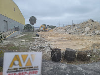 shed demolition in Tampa photo