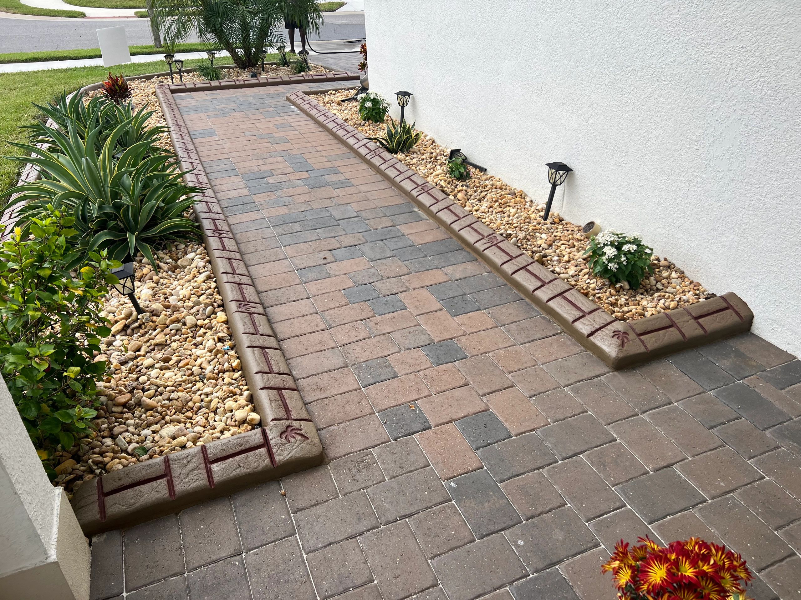 Cutting Edge Curbing photo