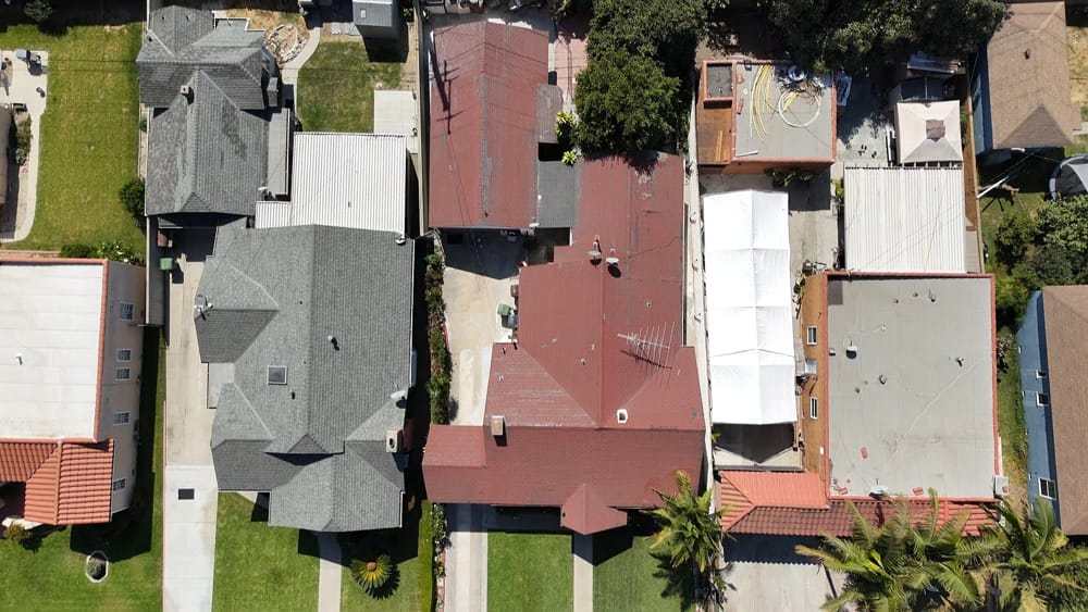 storm damage roofer Los Angeles photo