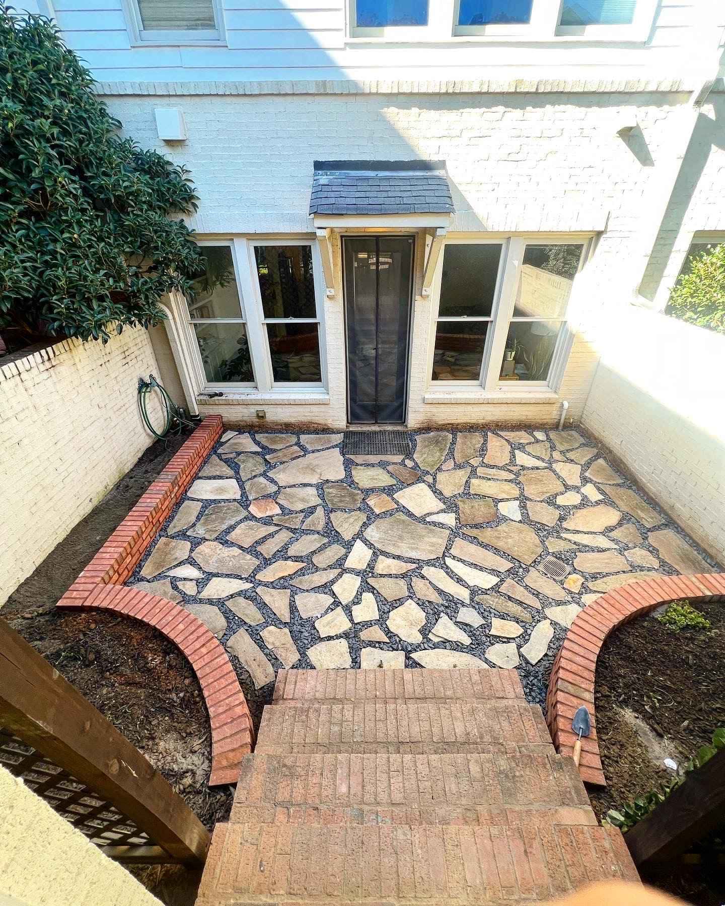 best landscaper in Atlanta photo