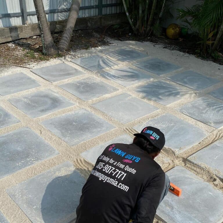 Lawn Guys Mia photo