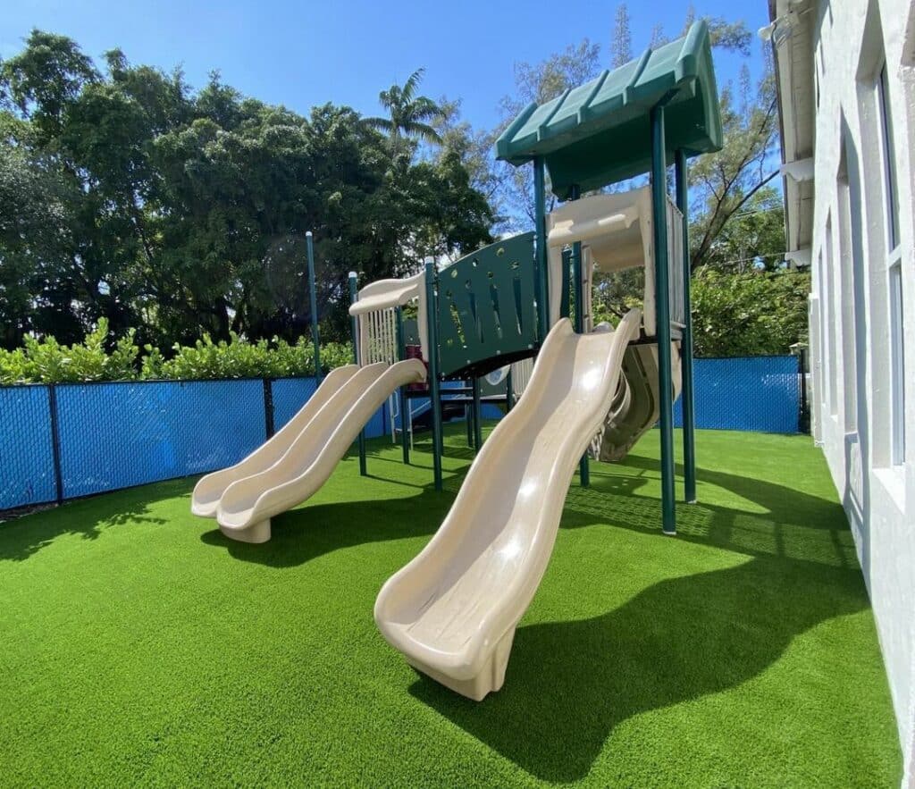 Lawn Guys Mia photo