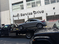 flatbed towing Manhattan photo