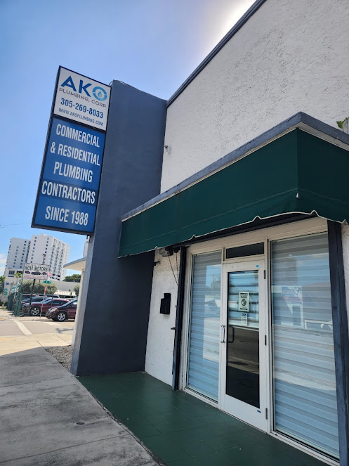 residential plumbing contractor Collins Avenue photo