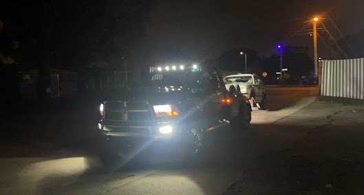 guest registration towing 11105 N Nebraska Ave Tampa FL photo
