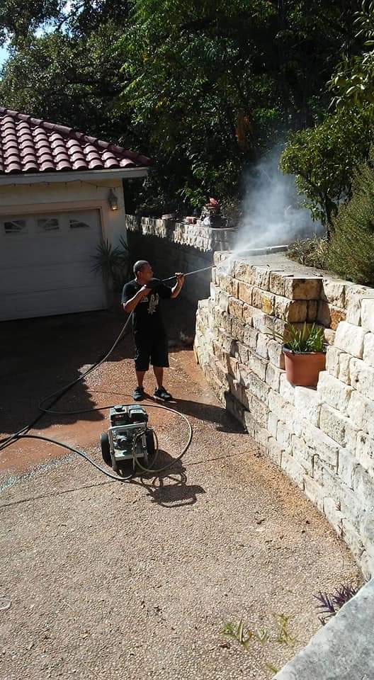 exterior cleaning services Texas photo