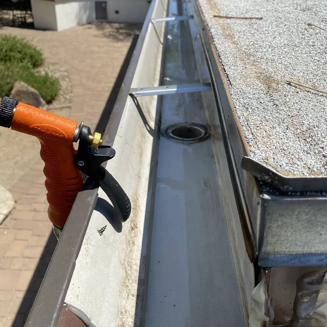 year-round window maintenance Fountain Hills photo