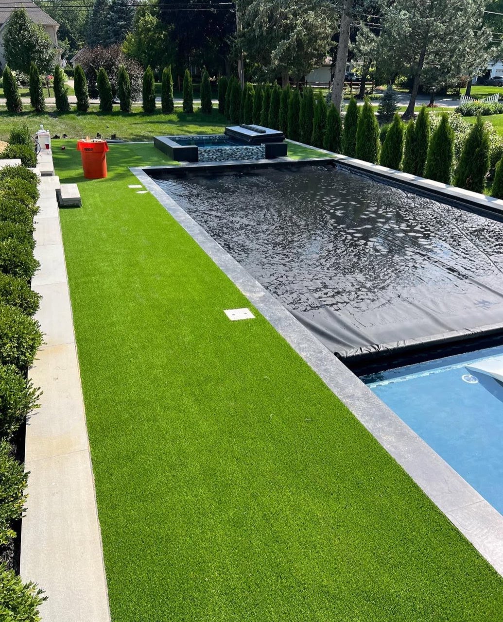 commercial landscape maintenance in Chicago