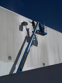 residential pressure washing near me photo