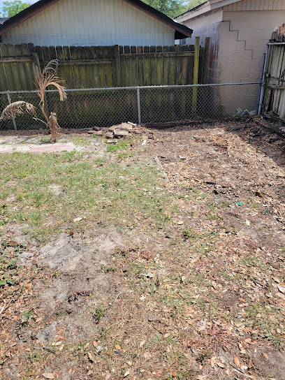 Gibsonton junk removal company photo