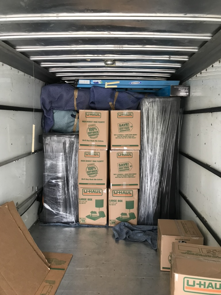 movers in Orlando photo
